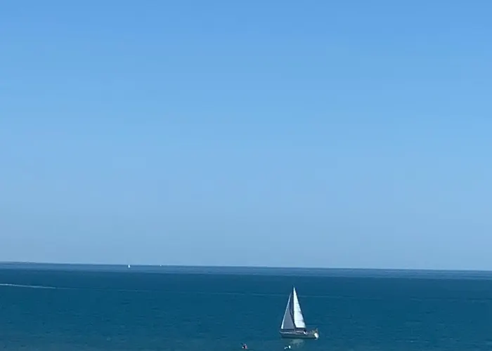 Tres Bel Appartement Front De Mer -4 Personnes-